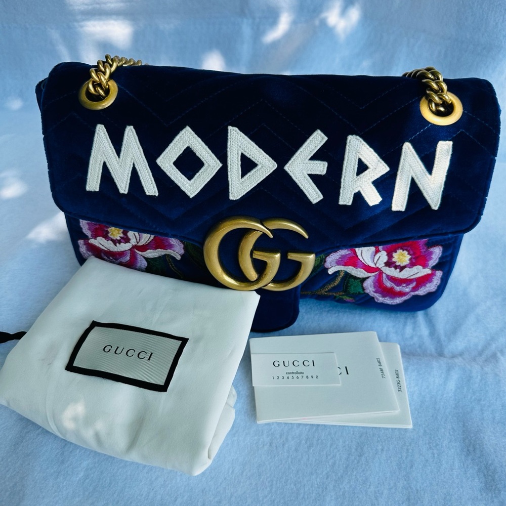 Gucci Blue and Pink Shoulder Bag